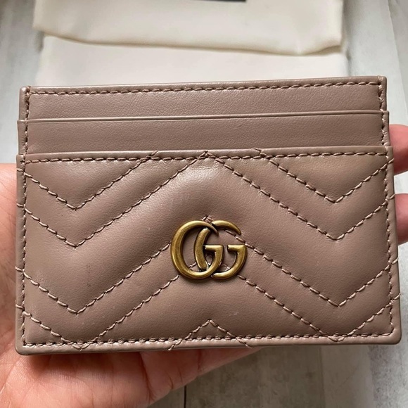 Gucci GG Marmont card case in Dusty Pink - Picture 2 of 3
